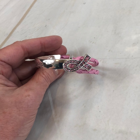 3/$20 LOVE LIFE HOPE Cancer Awareness Bracelet - Picture 4 of 8